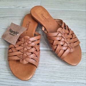 Huaraches by Bear Paw women's brown leather strappy slip-on sandals -size 8 NWT